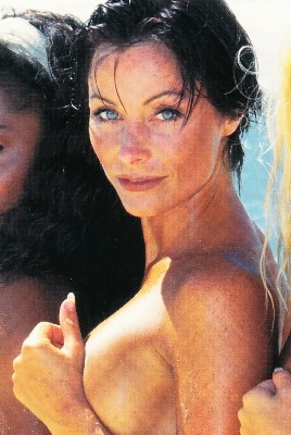 Vida Garman in Video World - January (1995)